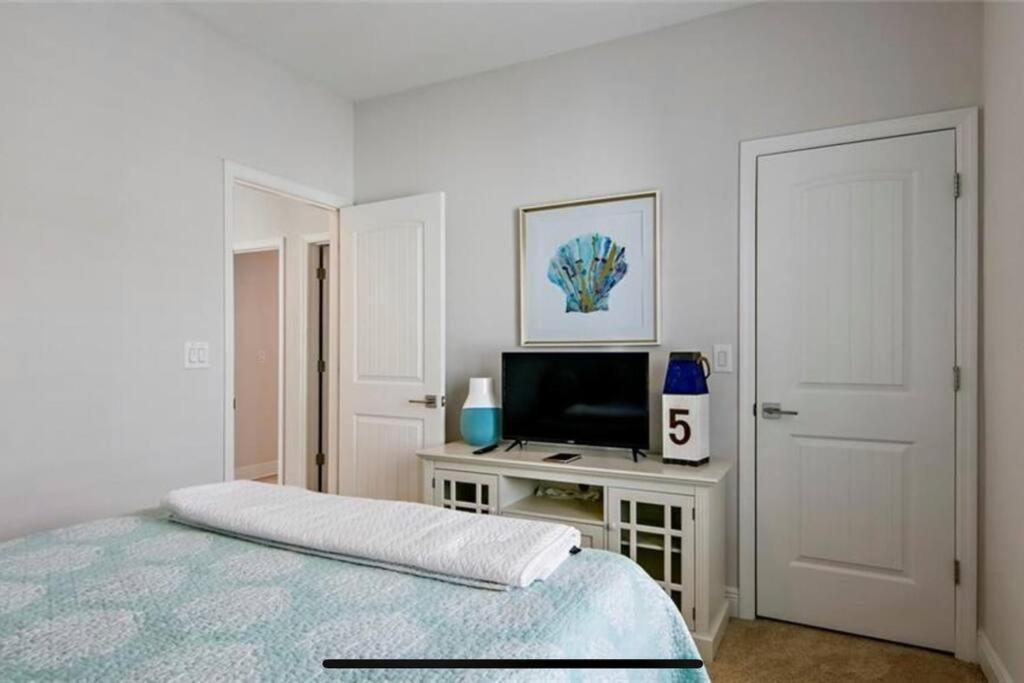 Luxurious Modern Townhouse Right Across Beach!! Table Tennis St. Pete Beach Esterno foto