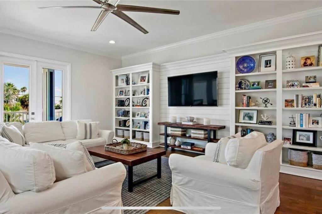 Luxurious Modern Townhouse Right Across Beach!! Table Tennis St. Pete Beach Esterno foto