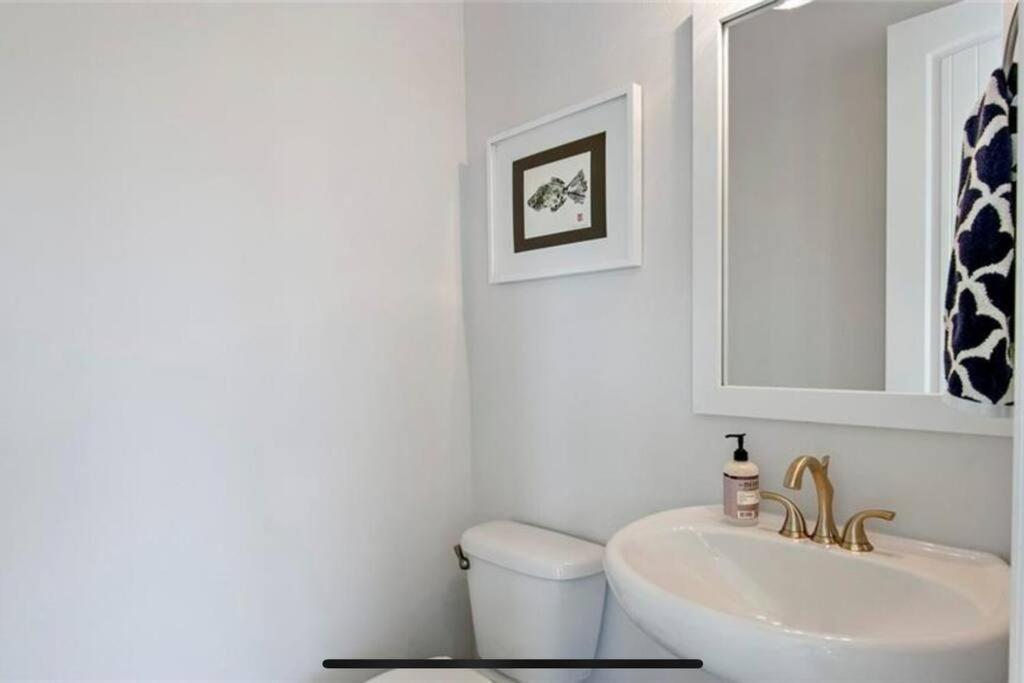 Luxurious Modern Townhouse Right Across Beach!! Table Tennis St. Pete Beach Esterno foto