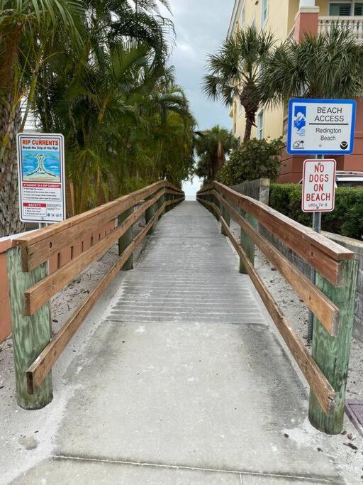 Luxurious Modern Townhouse Right Across Beach!! Table Tennis St. Pete Beach Esterno foto
