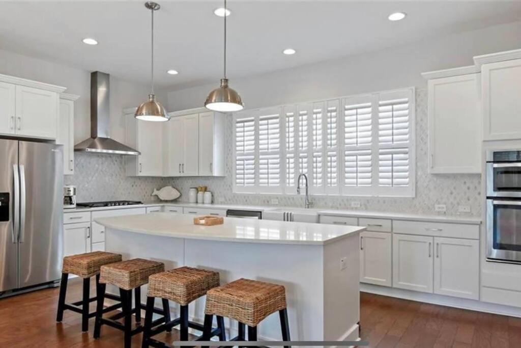 Luxurious Modern Townhouse Right Across Beach!! Table Tennis St. Pete Beach Esterno foto