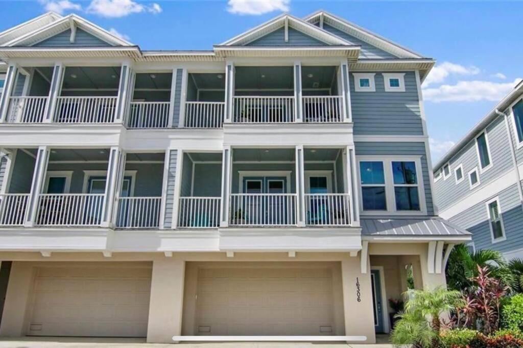 Luxurious Modern Townhouse Right Across Beach!! Table Tennis St. Pete Beach Esterno foto